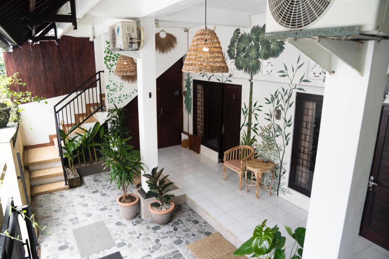 Sunrise Surf Guest House Canggu  Exterior photo
